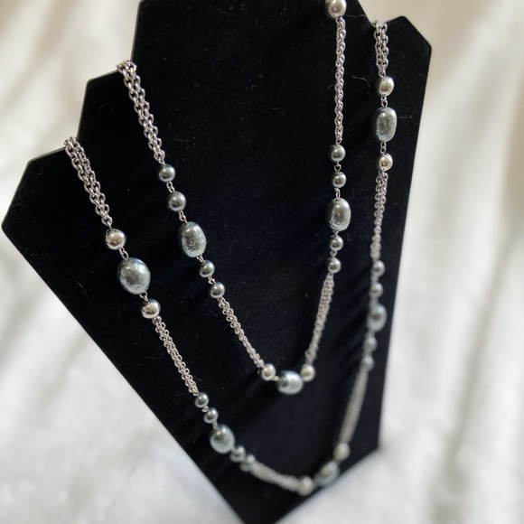 Vintage Very Long Beaded Necklace - Picture 2 of 4